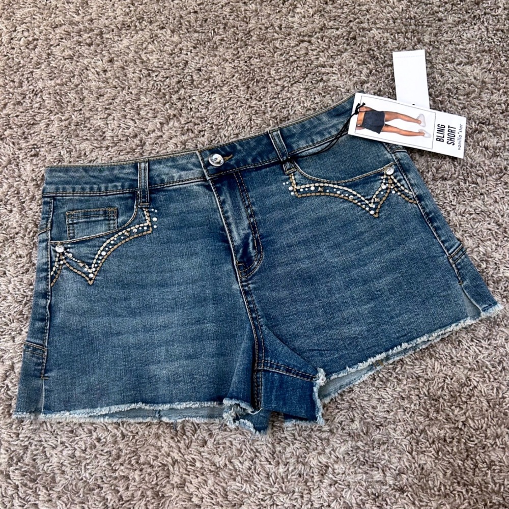 Vanilla Star Bling Denim Shorts Tint Wash Rhinestone Star Pocket Size 10 NEW